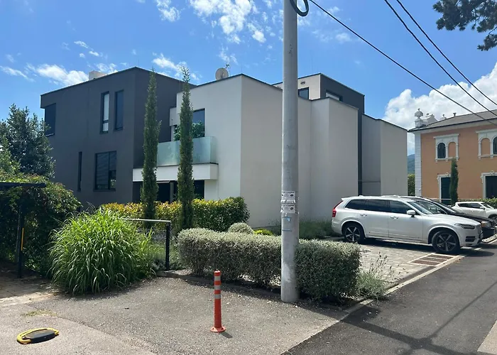 Ars Vivendi オパティヤ